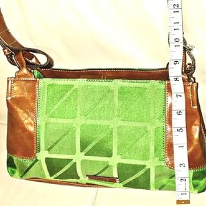 Nine & Co.   Gorgeous 💚 Purse 💚